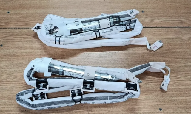 Подушка безпеки, збоку ейрбегів 9Y0880741E PORSCHE