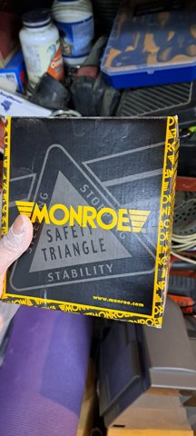 Відбійник + пильовик амортизатора переднього PK004 MONROE