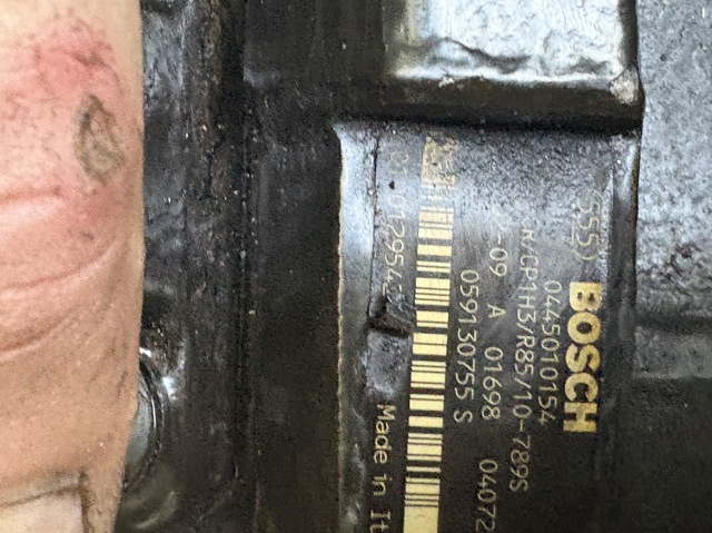 Насос паливний високого тиску (ПНВТ) - DIESEL 0445010154 BOSCH