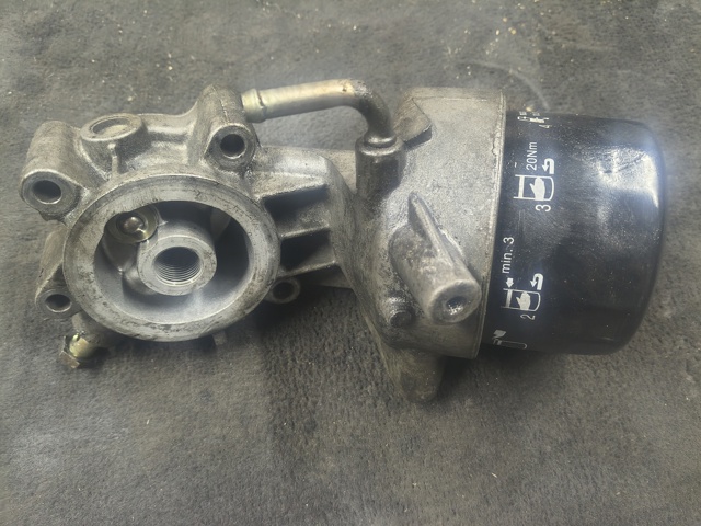 Корпус маслофільтра 15238EB300 NISSAN