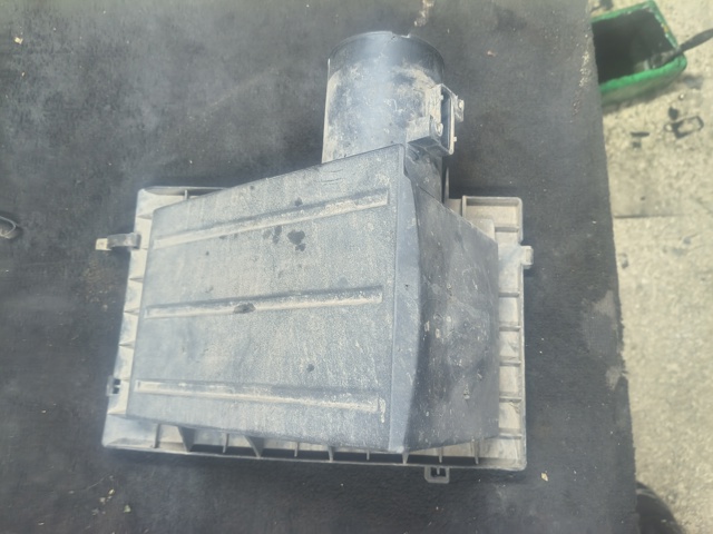 Коробка фільтра 16500EB300 NISSAN