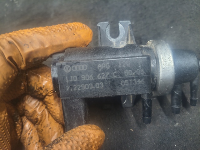 Клапан соленоїд регулювання заслонки EGR 1J0906627C VAG