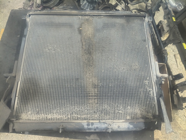 Радіатор 21460EB30A NISSAN