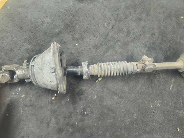 Вал рульової колонки, нижній 48822EB300 NISSAN