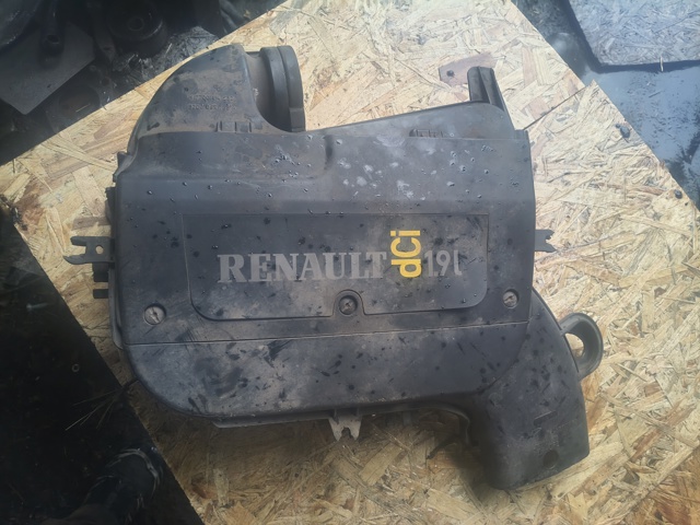 Корпус повітряного фільтра 7701477095 RENAULT