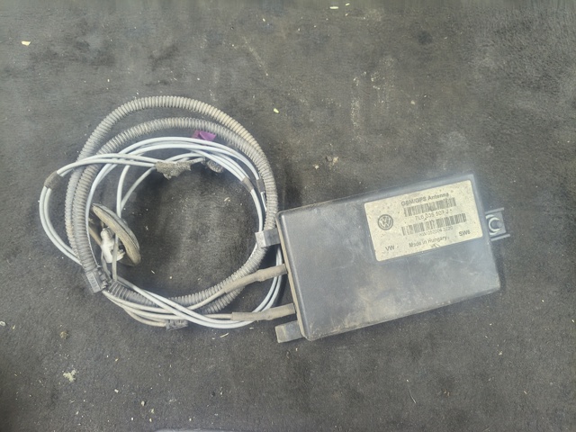 Підсилювач сигналу антени 7L6035507L VAG