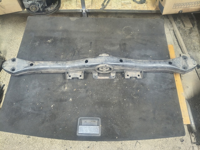 Кронштейн КПП 7L6399225Q VAG