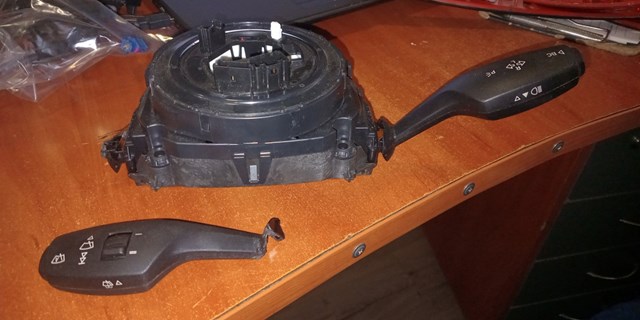 Перемикачі 61319351140 BMW