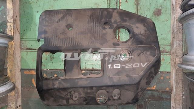Кришка двигуна декоративна 06A103925K VAG