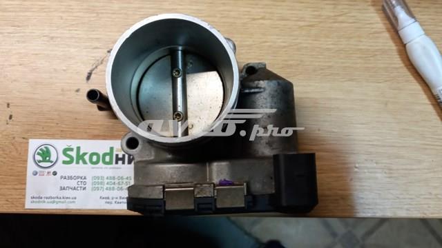 Дросільна заслінка в зборі 06A133062C VAG