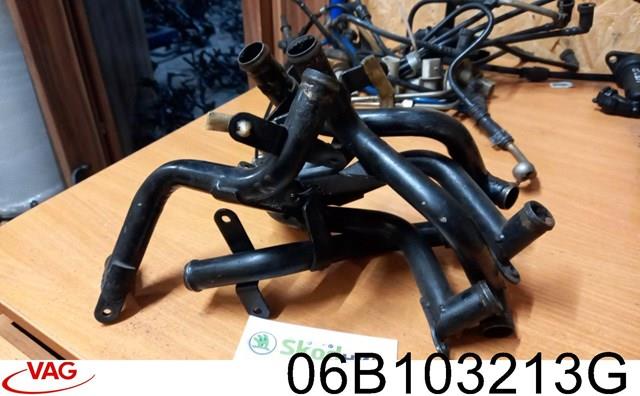 Патрубок вентиляції картерних газів 06B103213G VAG