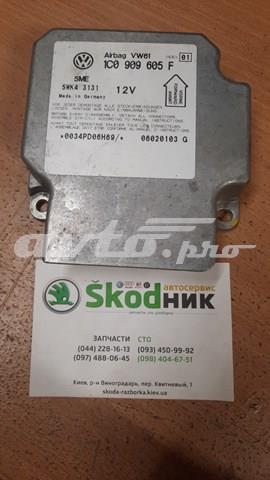 Модуль-процесор управління подушки безпеки 1C0909605F VAG