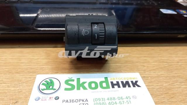 Кнопка коректора фар 5J0941333 VAG