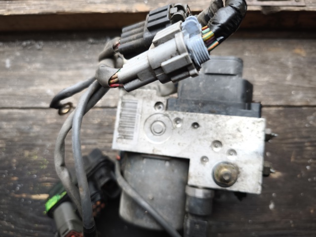 Блоки ABS 476008H710 NISSAN
