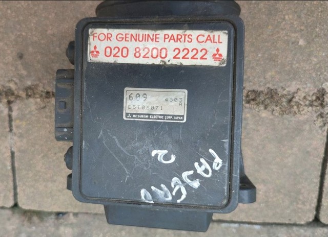 Датчик потоку повітря E5T06071 MITSUBISHI