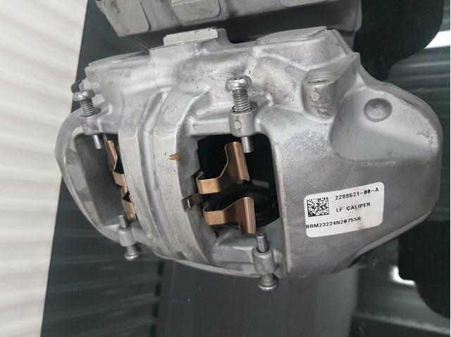 Супорт гальмівний, передній, лівий 228862100A TESLA