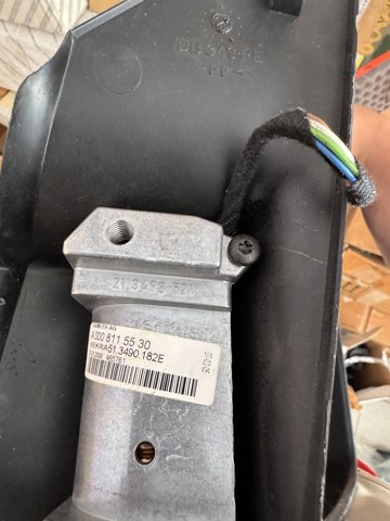 Праве бічне дзеркало A0008115530 MERCEDES