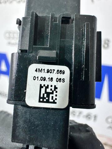 Кнопка скидання добового пробігу 4M1907569 VAG