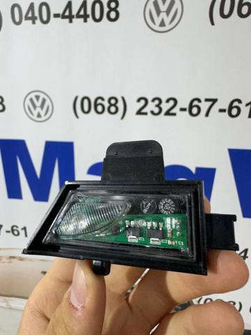 Покажчик повороту дзеркала, правий 5G0945292 VAG