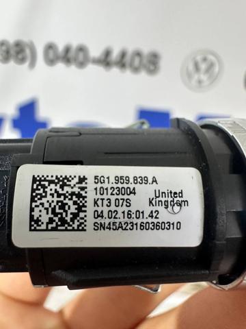 Кнопка запуску двигуна 5G1959839A VAG