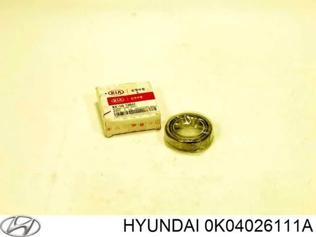 Піввісь задня, права 0K04026111A HYUNDAI