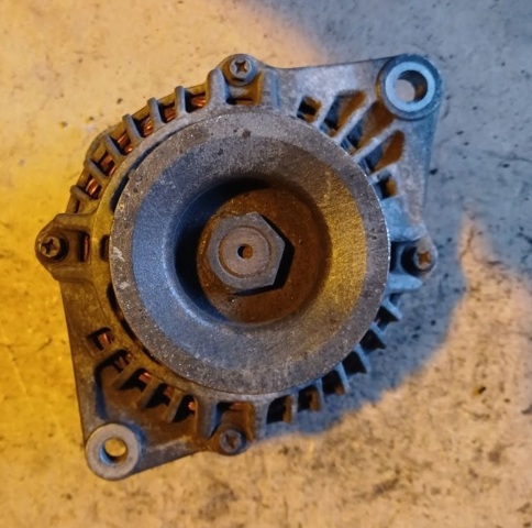 Авто генератор 1449569 FORD