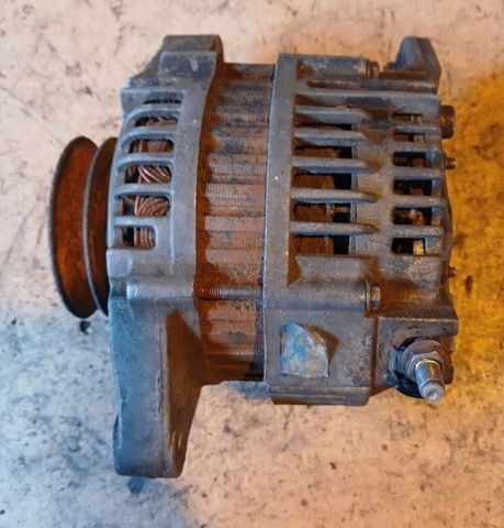 Генератор 23100VC100 NISSAN