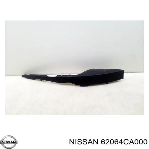 Вія правої фари 62064CA000 NISSAN