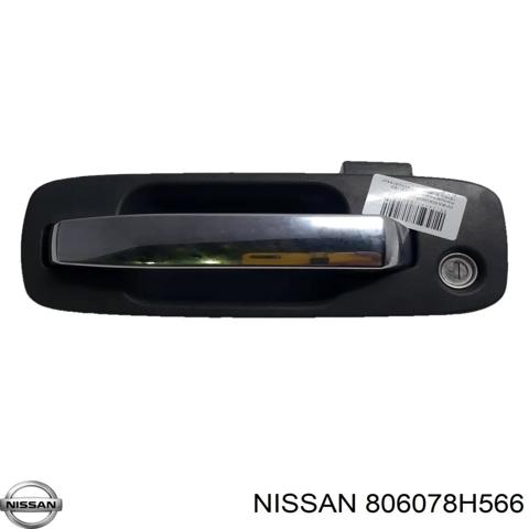 Ручка передніх дверей зовнішня, ліва 806078H566 NISSAN