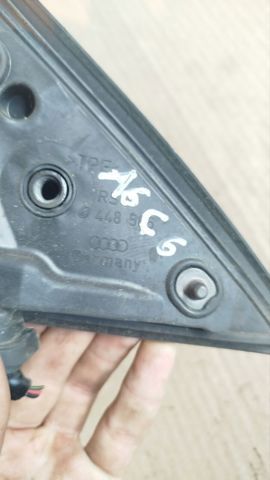Накладка дзеркала заднього виду, права 8E0858524A01C VAG
