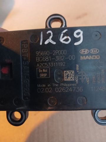 Датчик поперечного прискорення (ESP) 956902P000 HYUNDAI