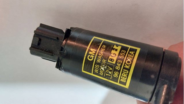 Насос омивача скла переднього 96843553 GM