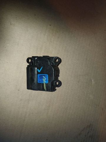 Двигун заслінки печі 971621UAA0 HYUNDAI
