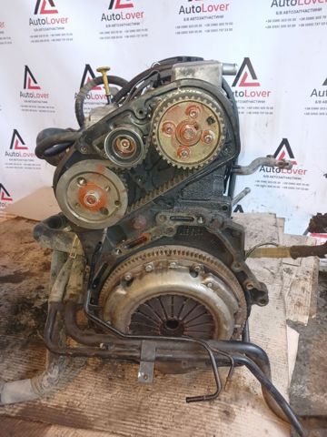 Двигун у зборі LBB110410E LAND ROVER