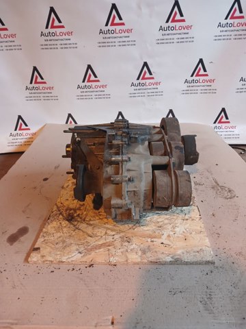 Раздатка (коробка роздавальна) P52099360AD CHRYSLER