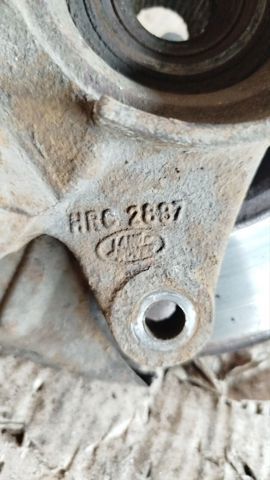 Цапфа поворотного кулака RUB101502 LAND ROVER