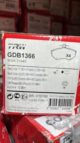 Гальмівні колодки, дискові GDB1366