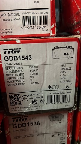 Комплект гальмівних колодок з 4 шт. дисків GDB1543