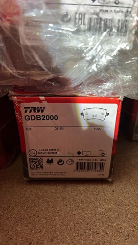Колодки гальмівні дискові задні GDB2000