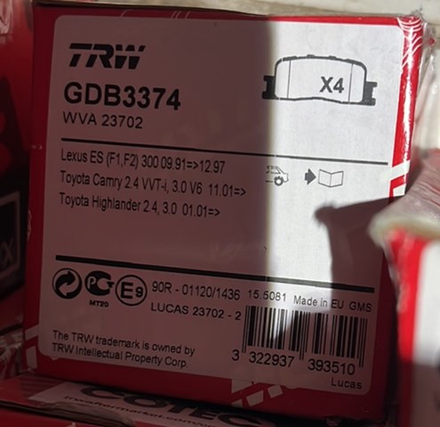 Колодки гальмівні задні, дискові GDB3374 TRW