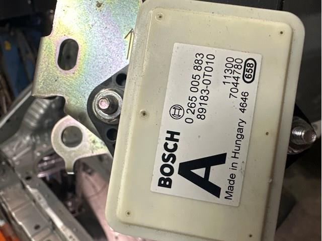 Датчик поперечного прискорення (ESP) 891830T010 TOYOTA