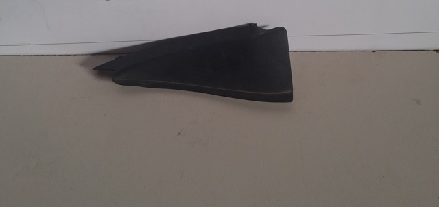 Водостік лобового скла, жабо KB7W51PC1 MAZDA