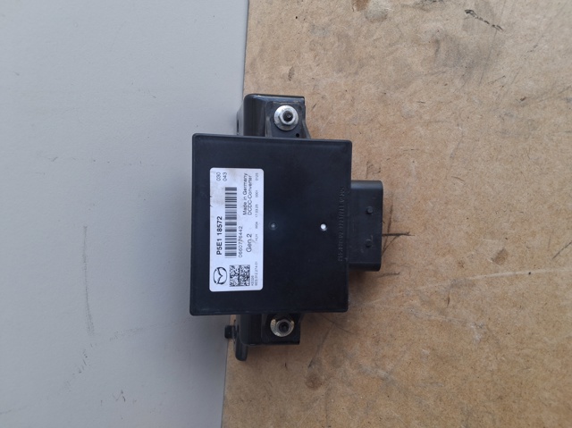 Перетворювач постійного струму P5E118572 MAZDA