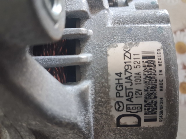 Генератор автомобільний PGH418300 MAZDA