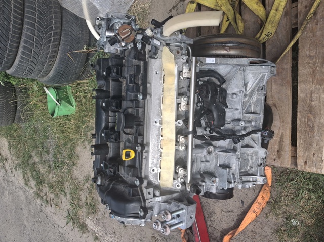 Двигун у зборі PYVPS MAZDA