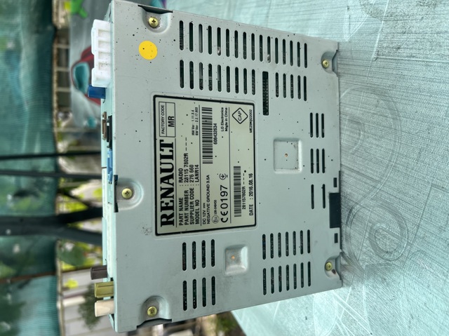 Магнітола 281157802R RENAULT