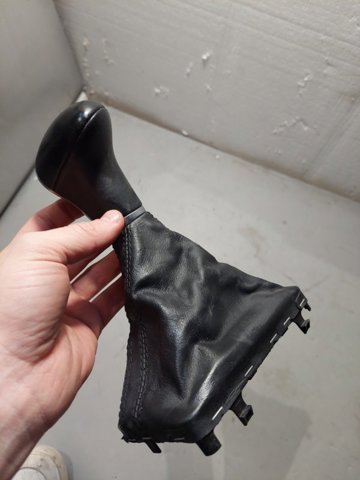 Рукоятка важеля КПП 4G1713139N VAG