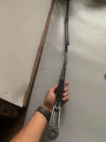 Повідок склоочисника 4M1955408 VAG