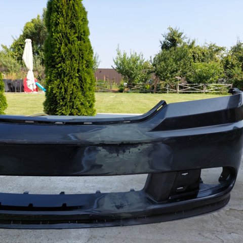 Бампер передній в зборі 68034169AD CHRYSLER