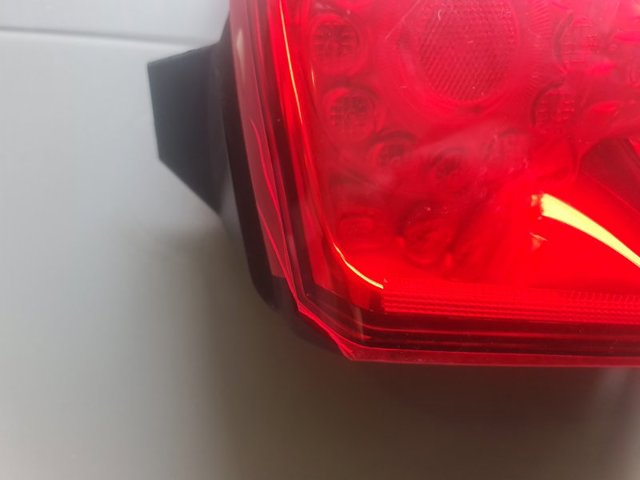 Задній правий зовнішній ліхтар 68078464AD CHRYSLER